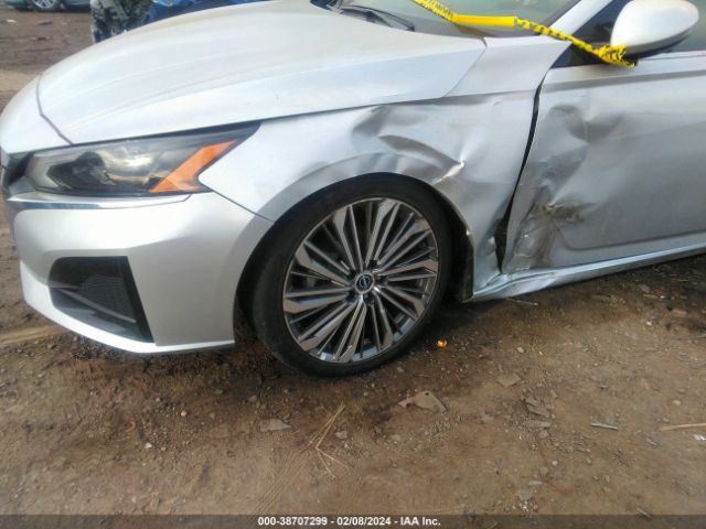 1N4BL4EV0PN361128 Nissan Altima Sl Fwd