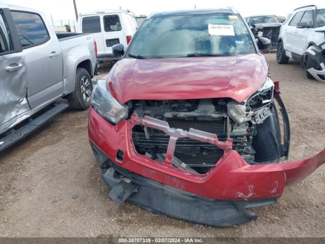 3N1CP5CU6KL551255 Nissan KICKS SR