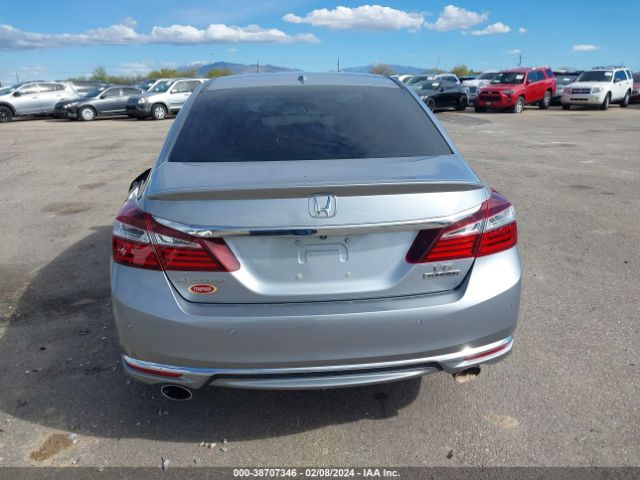 1HGCR3F94HA002643 Honda Accord Touring V6