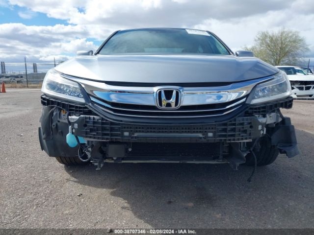 1HGCR3F94HA002643 Honda Accord Touring V6