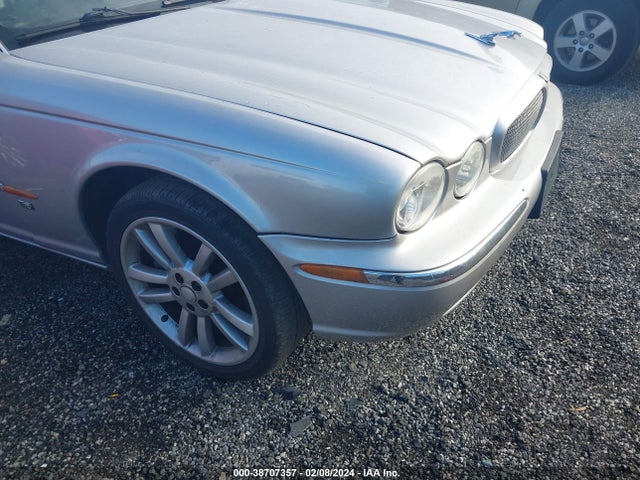 2004 JAGUAR XJ SAJWA73B74TG17028 Photo 5