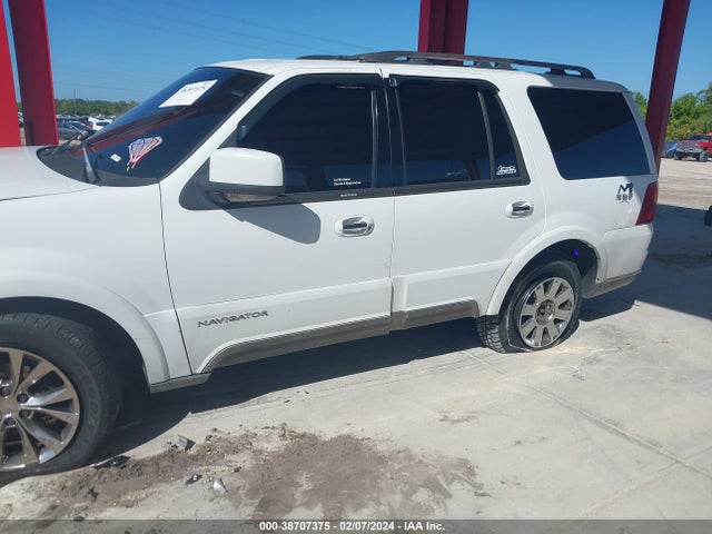 2003 LINCOLN NAVIGATOR ULTIMATE VIN: 5LMFU27R43LJ35329