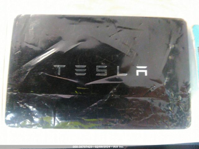 5YJ3E1EA5PF569704 Tesla MODEL 3