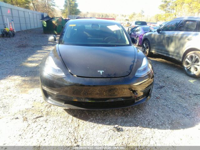 5YJ3E1EA5PF569704 Tesla MODEL 3