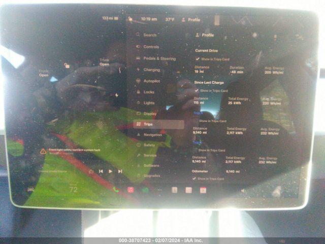 5YJ3E1EA5PF569704 Tesla MODEL 3