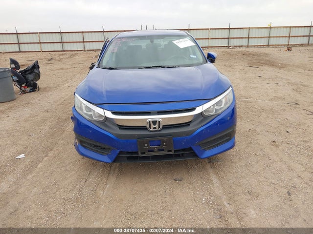 Honda Civic Lx 2018 2HGFC2F5XJH588438 Image 12