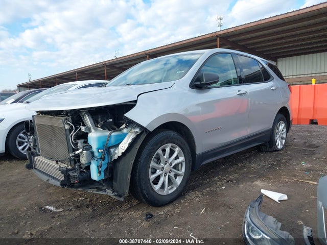 Chevrolet EQUINOX LS 2018 2GNAXHEV6J6342538 Image 2