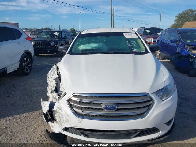 Ford TAURUS SE 2018 1FAHP2D89JG134322 Image 12