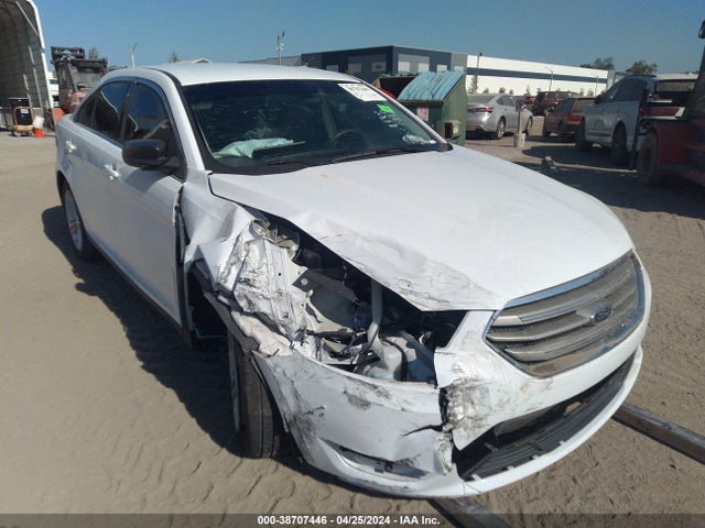 Ford TAURUS SE 2018 1FAHP2D89JG134322 Image 6