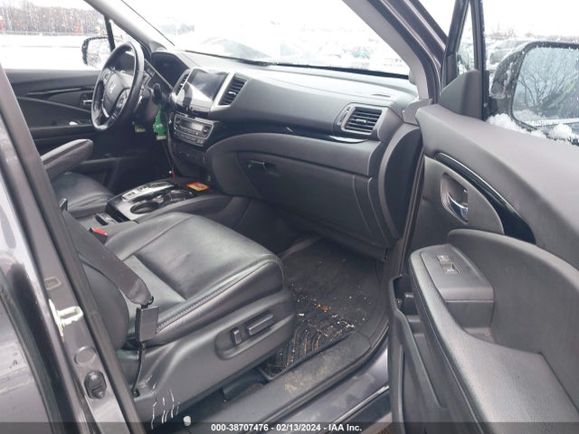 Honda Pilot Touring 2017 5FNYF6H92HB027169 Image 5
