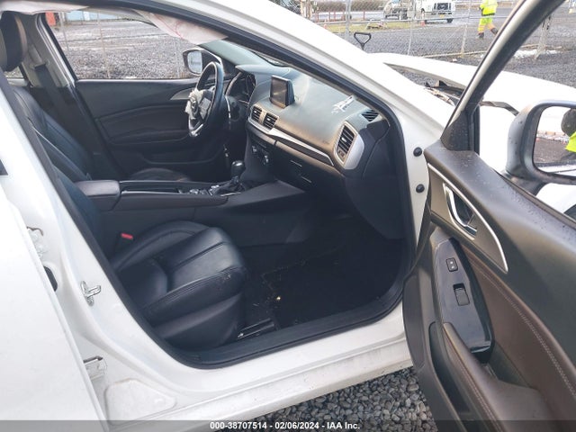 3MZBN1L77HM151559 Mazda Mazda3 Touring