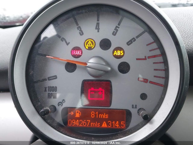2008 MINI COOPER WMWMF33528TU63872 Photo 6