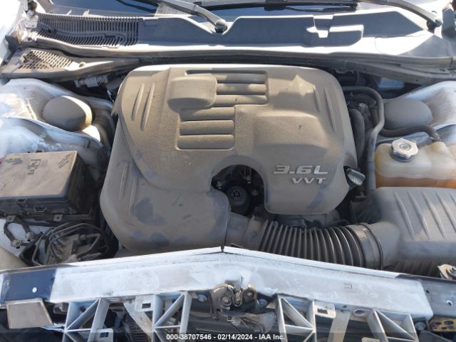 2C3CDZAGXJH258187 Dodge Challenger Sxt Plus