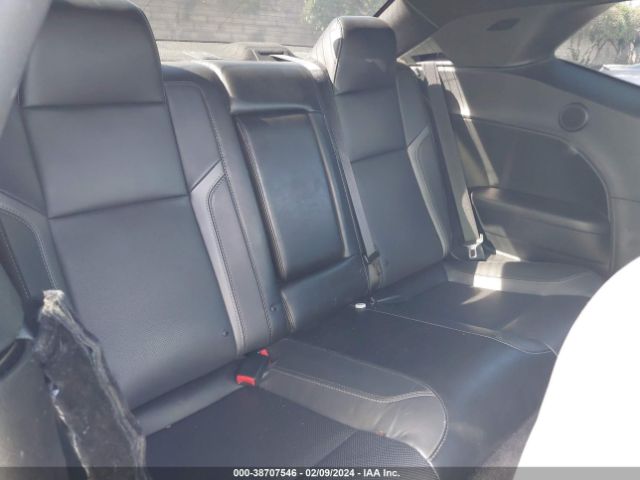 2C3CDZAGXJH258187 Dodge Challenger Sxt Plus
