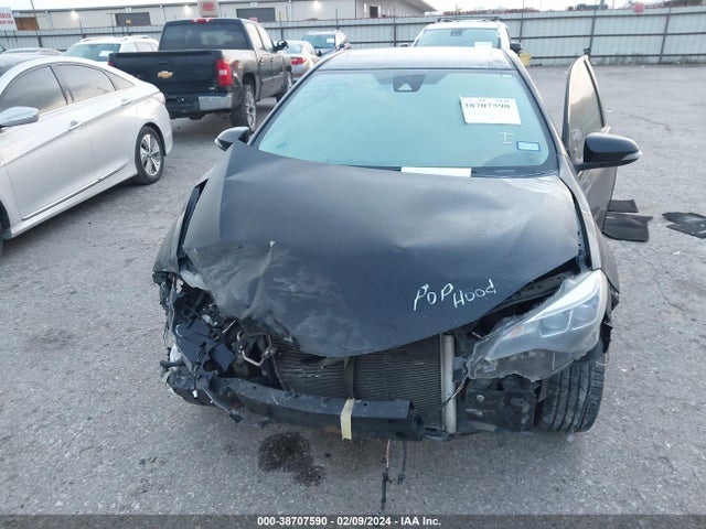 Toyota COROLLA SE 2018 5YFBURHE7JP803333 Image 10