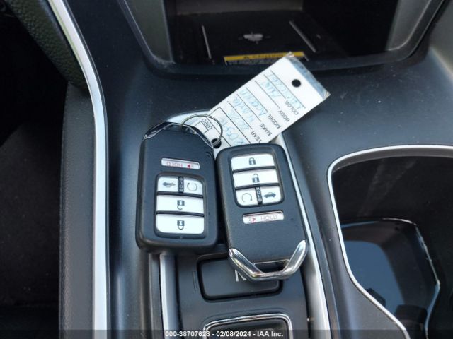 1HGCV3F99NA010261 Honda Accord Hybrid Touring