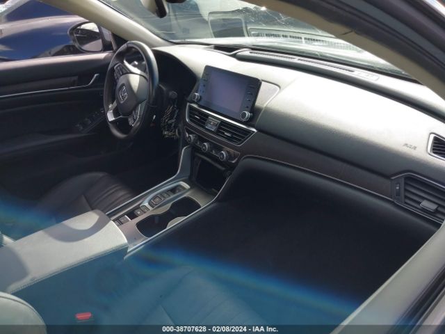 1HGCV3F99NA010261 Honda Accord Hybrid Touring