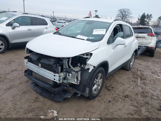Chevrolet Trax Lt 2017 KL7CJPSB2HB135818 Image 2