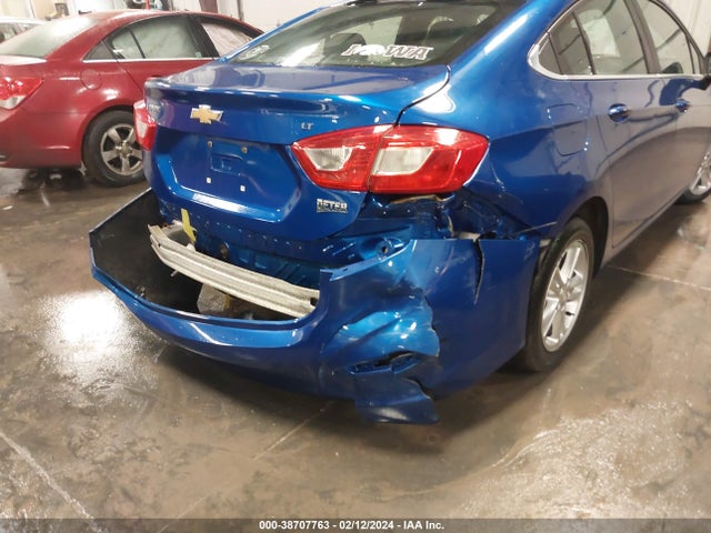 Chevrolet Cruze Lt Auto 2017 1G1BE5SMXH7254317 Image 6