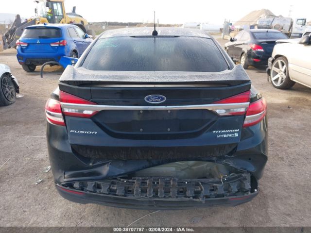 3FA6P0RUXHR119946 Ford Fusion Hybrid Titanium