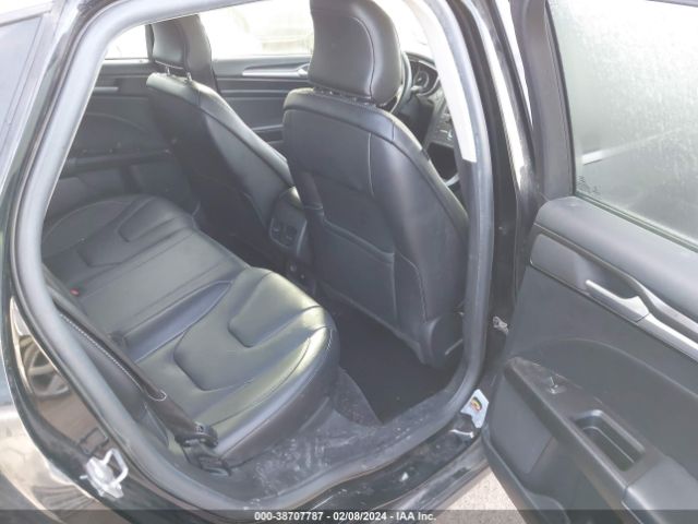 3FA6P0RUXHR119946 Ford Fusion Hybrid Titanium