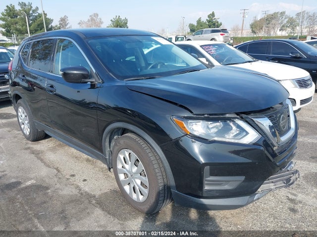 Nissan ROGUE S 2017 KNMAT2MTXHP599939 Image 1