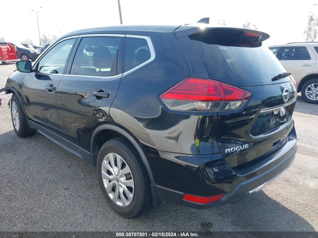 Nissan ROGUE S 2017 KNMAT2MTXHP599939 Image 3