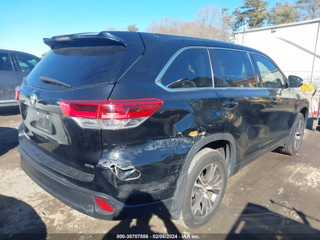 Toyota Highlander Le 2017 5TDBZRFH2HS412543 Image 4