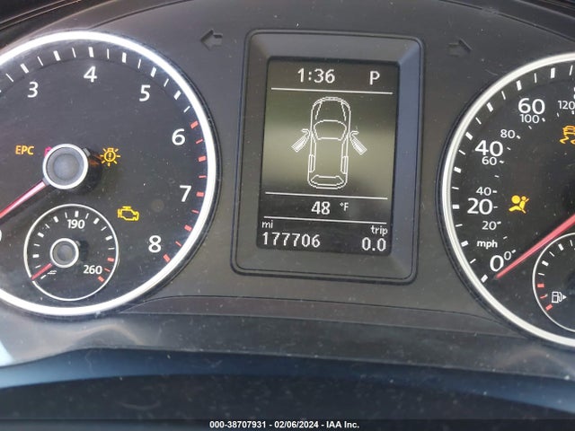 WVGBV7AX4GW028725 Volkswagen TIGUAN S