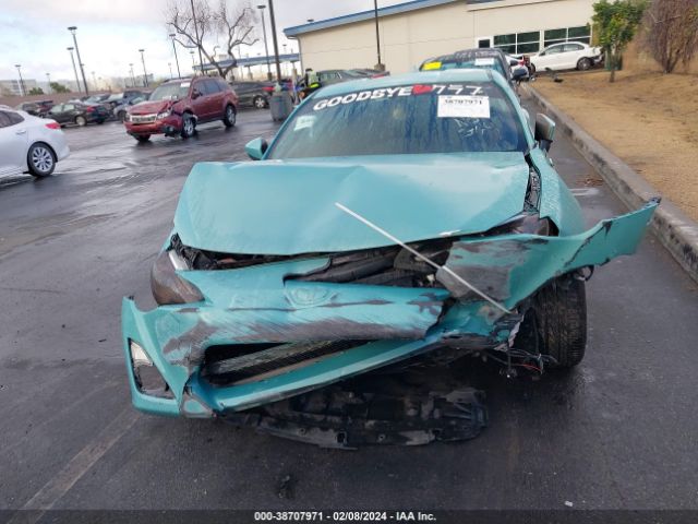 JF1ZNAA19E8708381 Scion FR-S