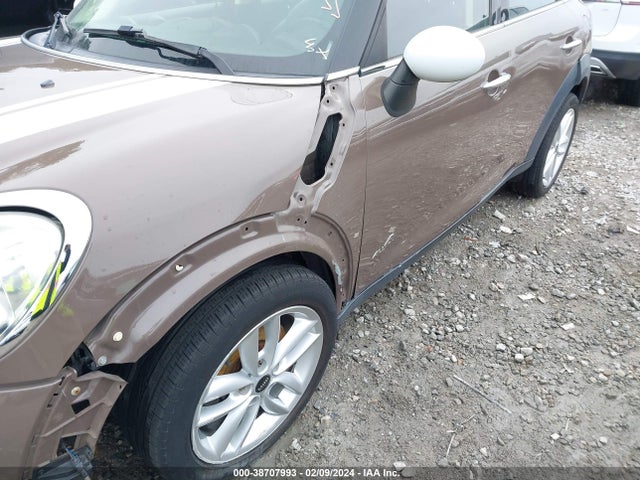 2011 MINI COOPER S COUNTRYMAN WMWZC5C50BWL53189 Photo 5