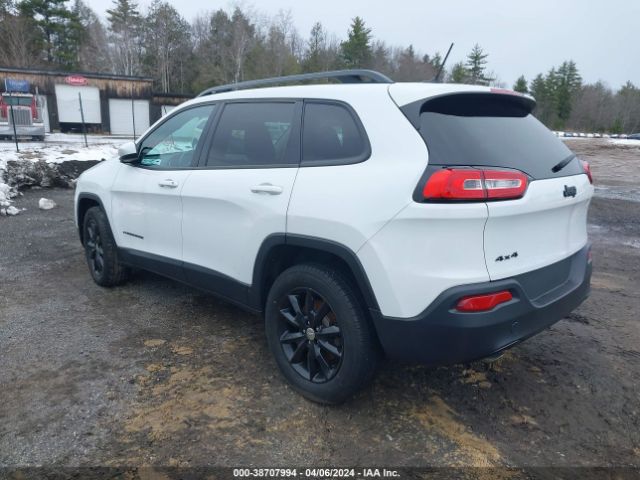 1C4PJMCB3EW309627 Jeep Cherokee Latitude