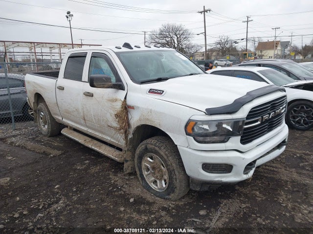 RAM 2500 Tradesman  4x4 6'4 Box 2019 3C6UR5CJ1KG554145 main image
