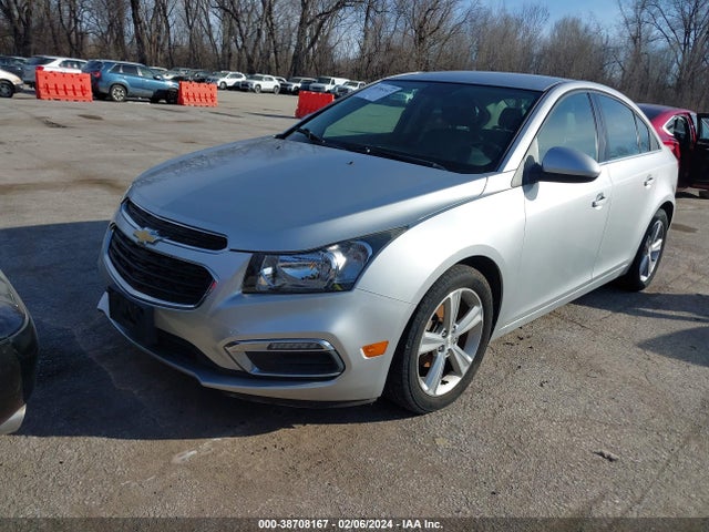 Chevrolet Cruze 2lt Auto 2015 1G1PE5SB7F7256544 Image 2