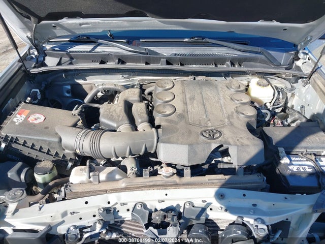 Toyota 4RUNNER SR5 2016 JTEBU5JR6G5346053 Image 10