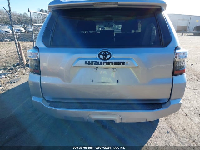 Toyota 4RUNNER SR5 2016 JTEBU5JR6G5346053 Image 17