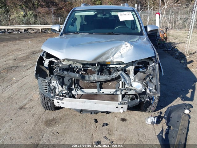Toyota 4RUNNER SR5 2016 JTEBU5JR6G5346053 Image 6