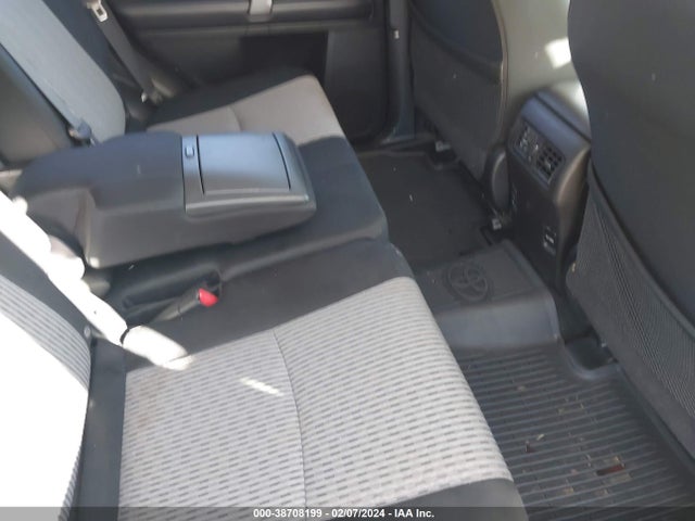 Toyota 4RUNNER SR5 2016 JTEBU5JR6G5346053 Image 8