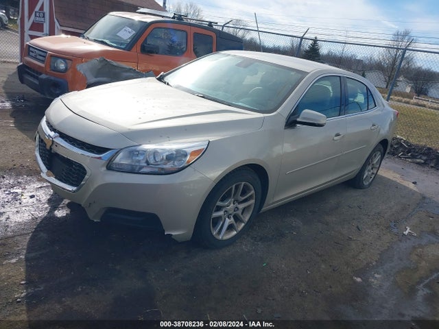 Chevrolet MALIBU 1LT 2015 1G11C5SL7FF270132 Image 2