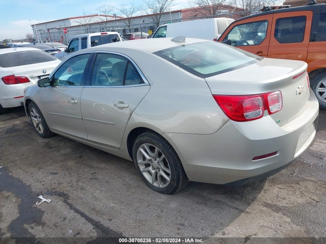 Chevrolet MALIBU 1LT 2015 1G11C5SL7FF270132 Image 3