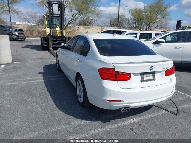 BMW 328I 2015 WBA3C1C56FK118310 Image 3
