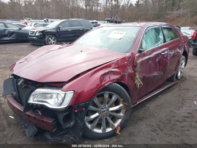 2C3CCAKGXJH268284 Chrysler 300 Limited Awd