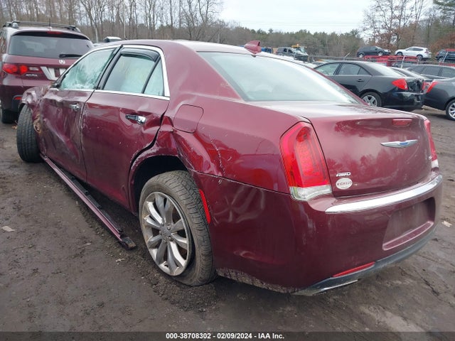 2C3CCAKGXJH268284 Chrysler 300 Limited Awd