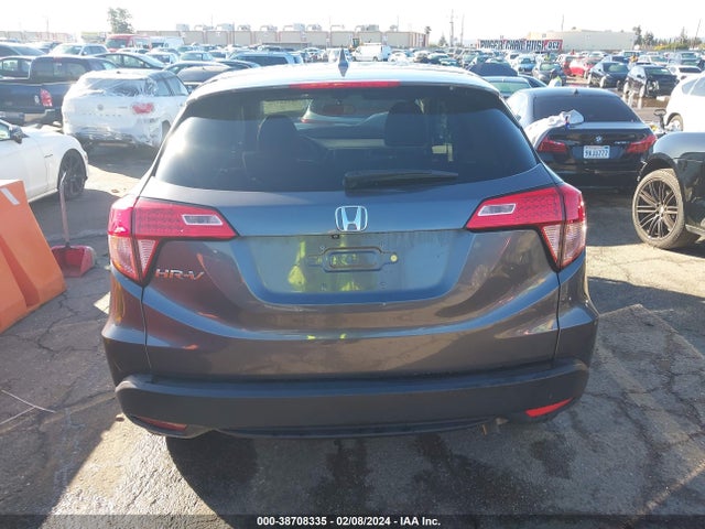 Honda HR-V EX 2018 3CZRU5H52JM712320 Image 16