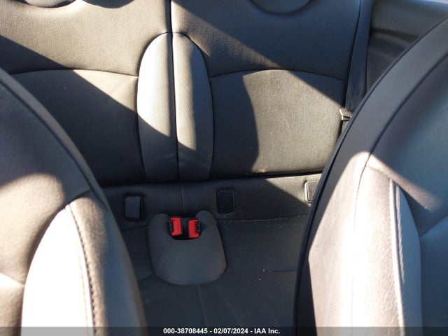 2007 MINI COOPER S WMWMF73547TT84225 Photo 7