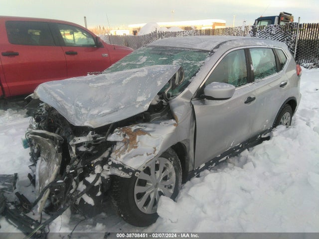 Nissan ROGUE S 2017 KNMAT2MV7HP558783 Image 2