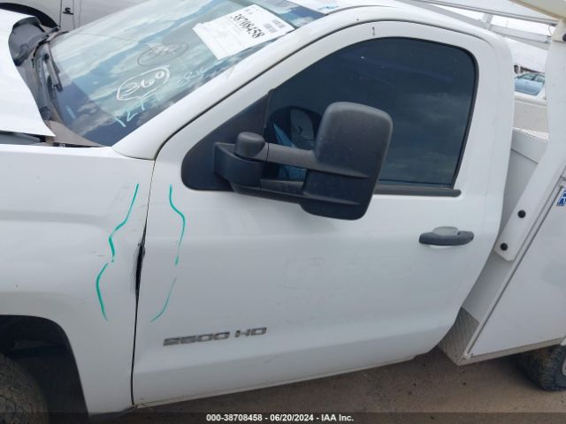 1GB0CUEG6GZ388737 Chevrolet Silverado 2500hd Wt