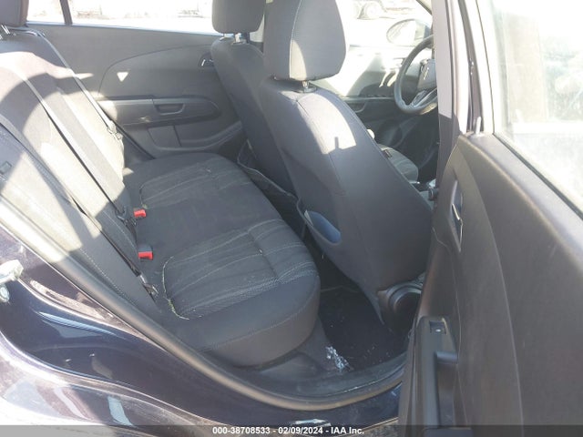 Chevrolet Sonic Lt Auto 2016 1G1JC5SH5G4124389 Image 8