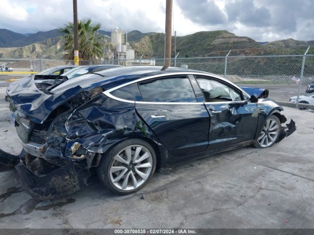 5YJ3E1EB5KF481351 Tesla Model 3 Long Range/performance