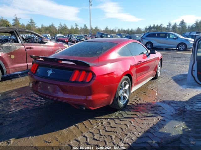 1FA6P8AM3F5395153 Ford Mustang V6